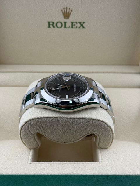 Rolex Datejust II 116300 Image 4